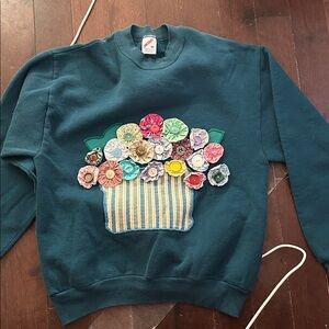 M 22” Bust 80’s Yoyo Sweatshirt Amazing!